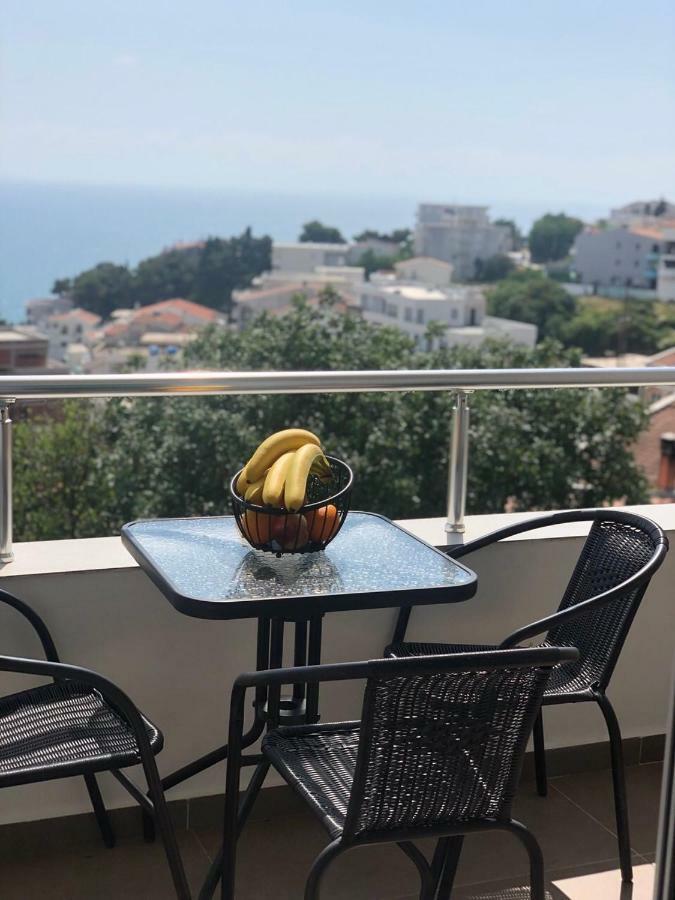 Apartmani Dini Ulcinj Ngoại thất bức ảnh