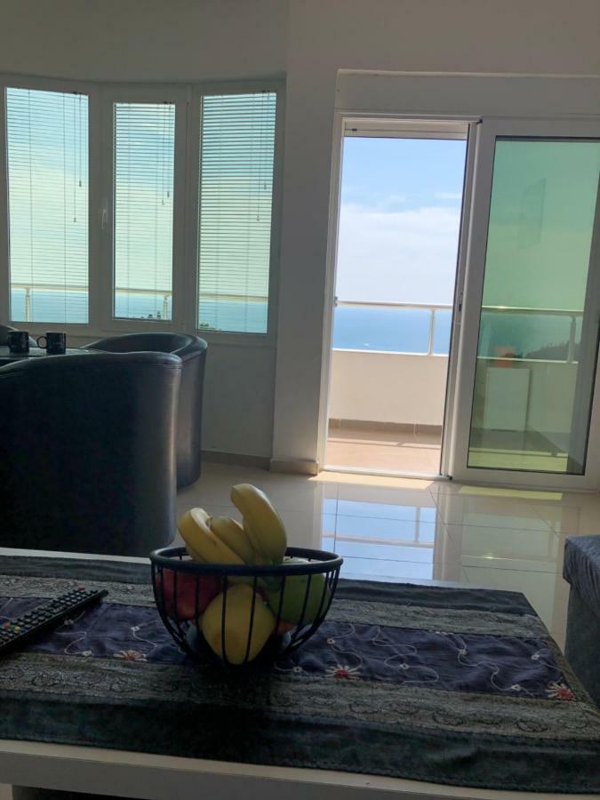 Apartmani Dini Ulcinj Ngoại thất bức ảnh