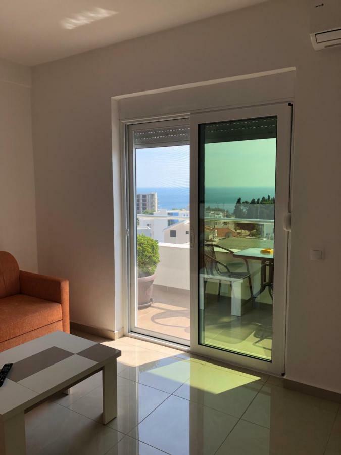 Apartmani Dini Ulcinj Ngoại thất bức ảnh