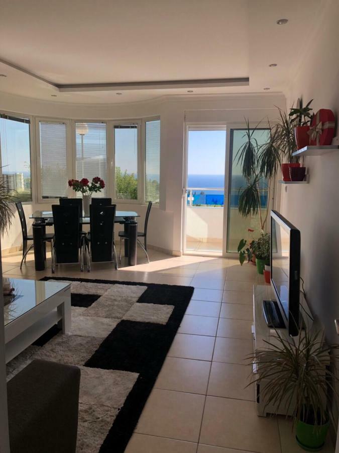Apartmani Dini Ulcinj Ngoại thất bức ảnh